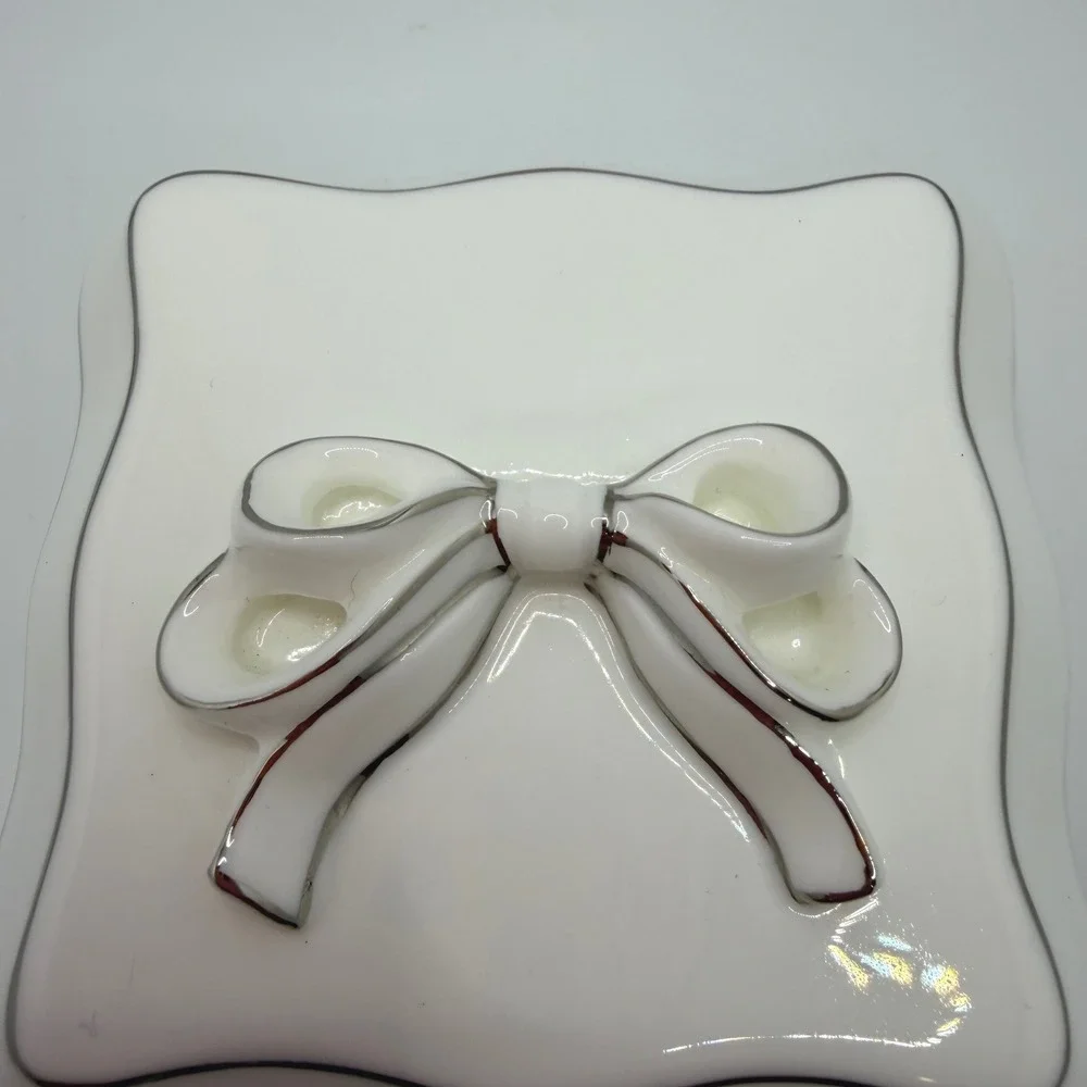 Wedgwood Celestial Platinum Bone China Trinket Ring Bearer Wedding Ring Holder‎